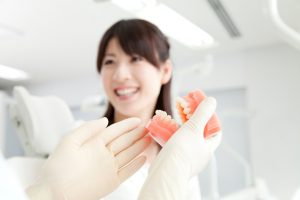 神保町の歯医者、神保町野本歯科医院で歯石とりの痛みについての解説