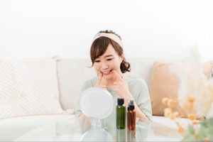 神保町野本歯科医院で、スマホが原因で歯が痛む原因について解説