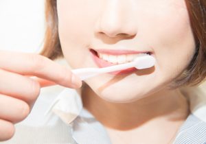 神保町野本歯科医院でホームホワイトニングの正しいやり方と注意点について解説