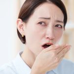 神保町の歯医者、神保町野本歯科医院で更年期女性を襲う舌の痛み。「口腔灼熱症候群」の原因と治療法について解説