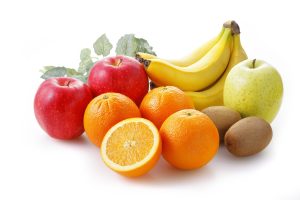 神保町の歯医者、神保町野本歯科医院で果物を食べると歯がキレイになるってホント？噂の真相と気を付けたいポイントについて解説